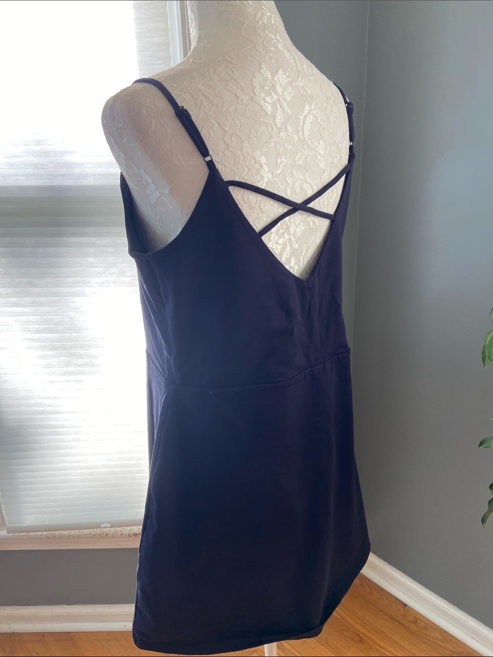 NWT Express Navy Spaghetti Strap Mini Skort Size Large - Picture 8 of 8